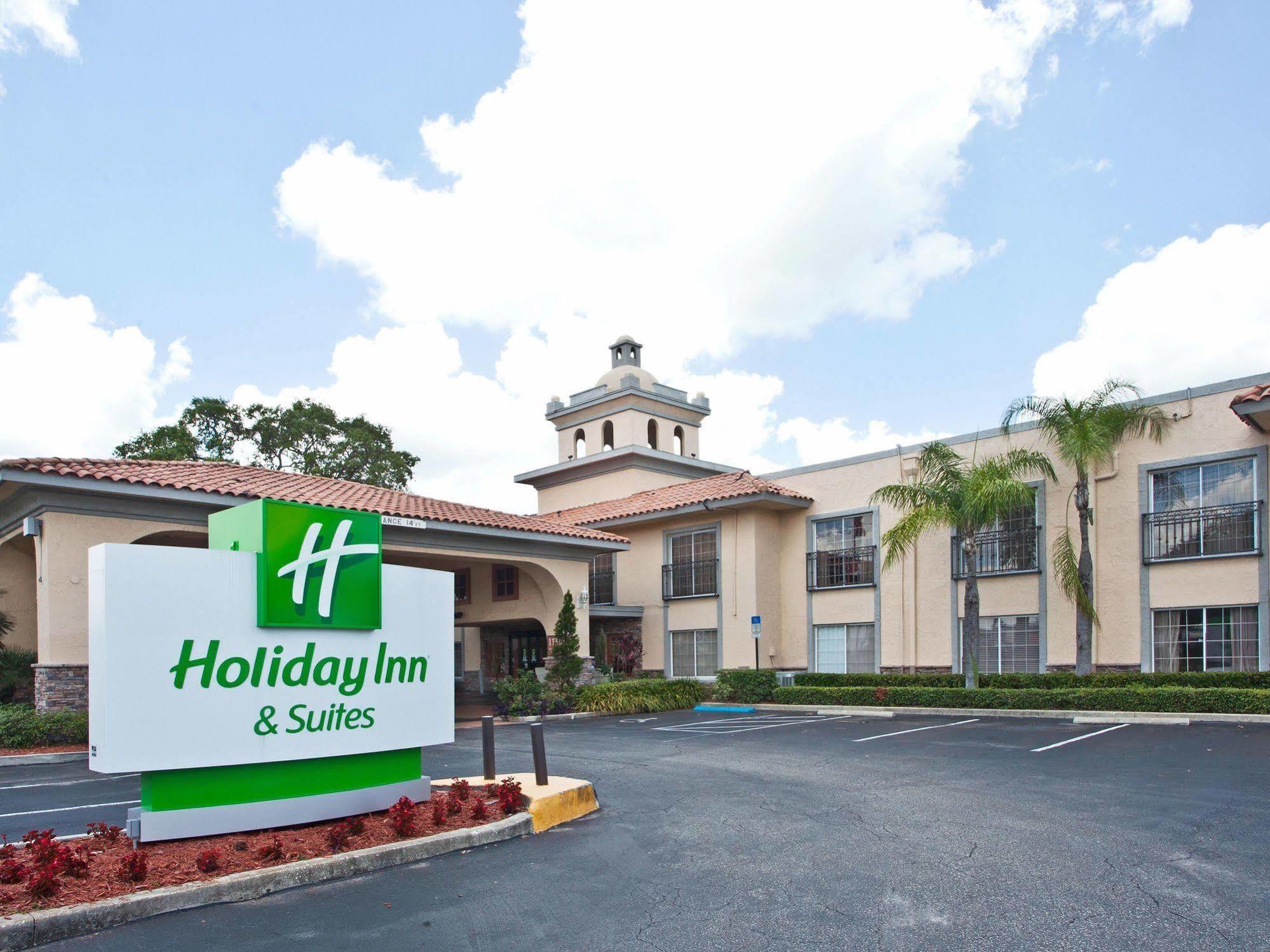 Red Roof Inn Plus & Suites Tampa Kültér fotó